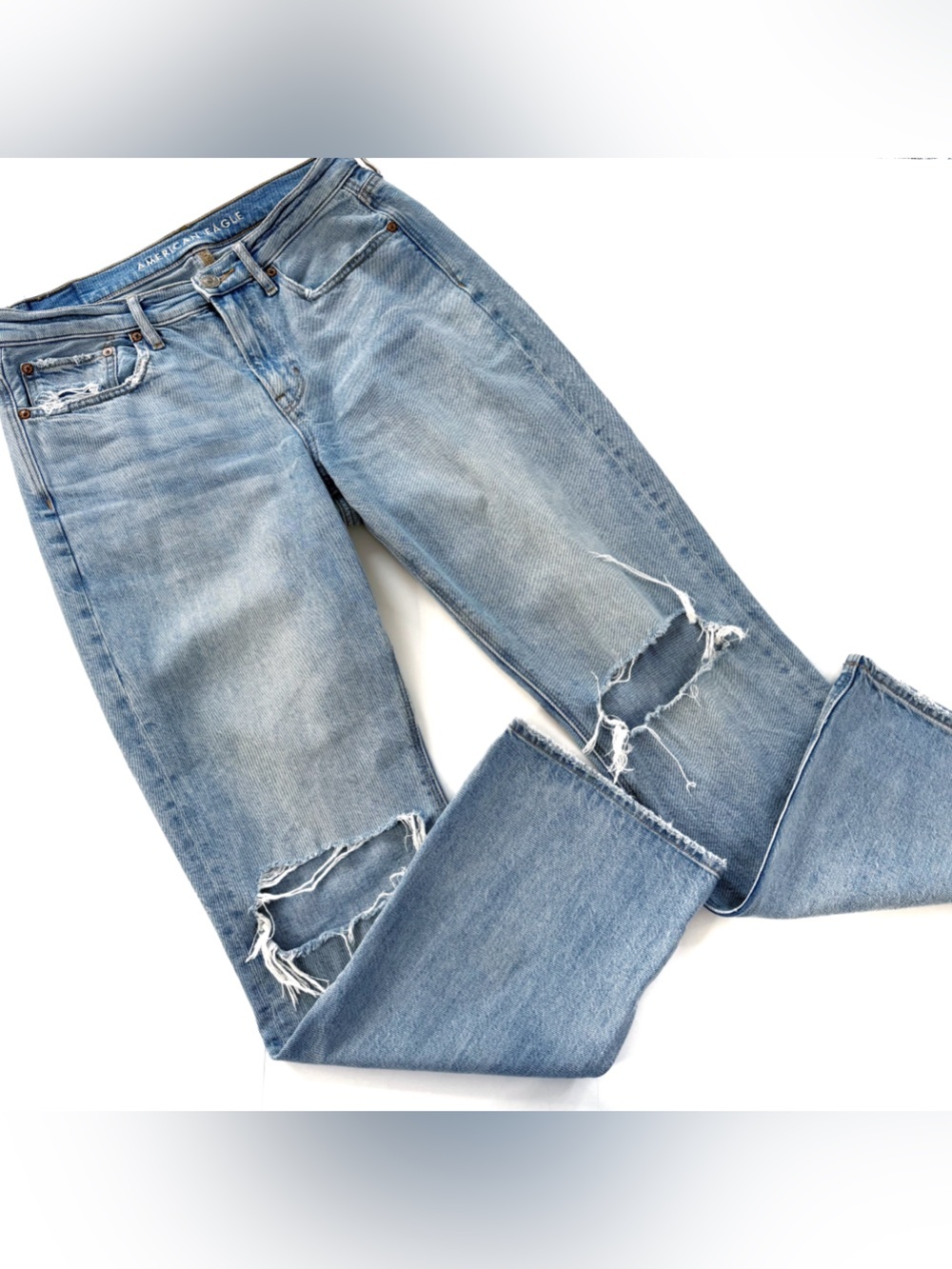 American Eagle Jeans Womens 6 Regular 90s Bootcut Distressed Light Wash